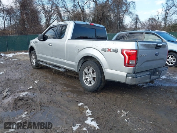 2016 Ford F-150 XLT with VIN 1FTEX1EP7GFC38318, listed as a IAAI auction lot 41417018 with 107,838 mi miles. Bid and sale history available at carsss.com. Image 3.