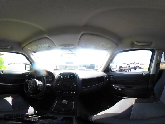 2016 Jeep Patriot Sport z VIN 1C4NJPBB4GD716767, wystawiony jako IAAI lot #42216197 z przebiegiem 119 976 mil mil oraz . Historia ofert i sprzedaży dostępna na DreamBid. Obrazek 18.