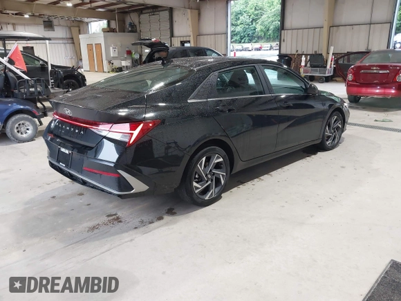 2024 Hyundai Elantra SEL with VIN KMHLS4DGXRU647500, listed as a IAAI auction lot 42337385 with 36,110 mi miles and . Bid and sale history available at DreamBid. Image 4.