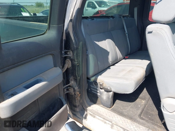 2013 Ford F-150 XL с VIN 1FTFX1EF8DFD03524, выставлен на аукционе IAAI как лот 42505863 с пробегом 241 860 миль миль и . История ставок и продаж доступна на DreamBid. Изображение 8.