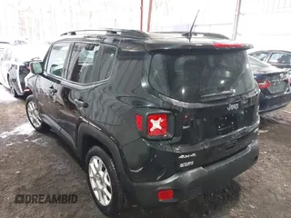 2020 Jeep Renegade Latitude with VIN ZACNJBBB5LPL69624, listed as a IAAI auction lot 41481985 with 45,432 mi miles. Bid and sale history available at carsss.com. Image 3.