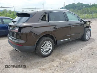 2019 Lincoln Nautilus Standard с VIN 2LMPJ8J9XKBL58148, выставлен на аукционе IAAI как лот 42274300 с пробегом 52 730 миль миль и . История ставок и продаж доступна на DreamBid. Изображение 4.