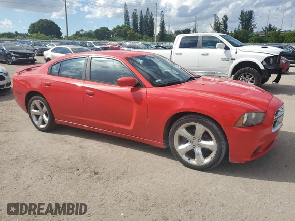 2013 Dodge Charger SXT with VIN 2C3CDXHG0DH730914, listed as a Copart auction lot 72643764 with 44,814 mi miles and Salvage Title. Bid and sale history available at carsss.com. Image 4.
