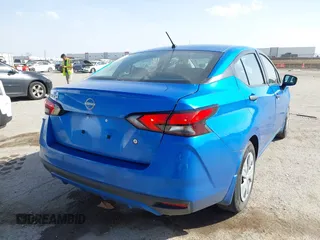 2024 Nissan Versa S z VIN 3N1CN8DV6RL845148, wystawiony jako IAAI lot #41734969 z przebiegiem 24 896 mil mil oraz . Historia ofert i sprzedaży dostępna na DreamBid. Obrazek 4.