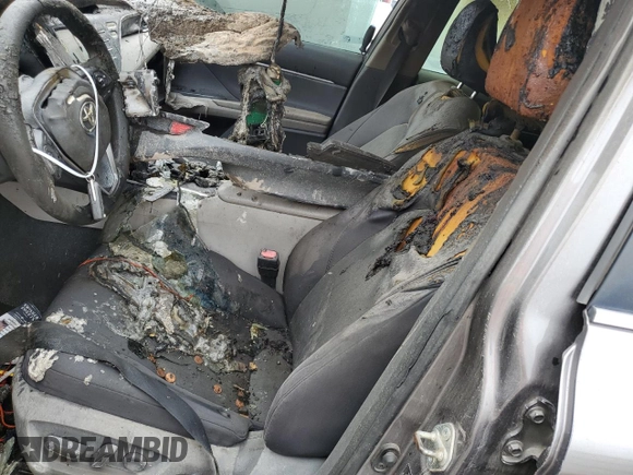 2018 Toyota Camry LE с VIN 4T1B11HK6JU573623, выставлен на аукционе Copart как лот 61994865 с пробегом Не указан миль и Списание • Salvage title. История ставок и продаж доступна на DreamBid. Изображение 7.