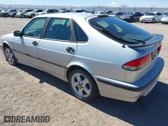 2001 Saab 9-3 z VIN YS3DF55K012001252, wystawiony jako IAAI lot #41852172 z przebiegiem 149 772 mil mil oraz . Historia ofert i sprzedaży dostępna na DreamBid. Obrazek 3.