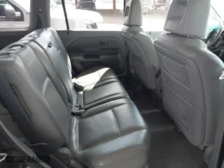 2003 Honda Pilot EX with VIN 2HKYF185X3H528255, listed as a IAAI auction lot 41686159 with 261,283 mi miles. Bid and sale history available at carsss.com. Image 8.