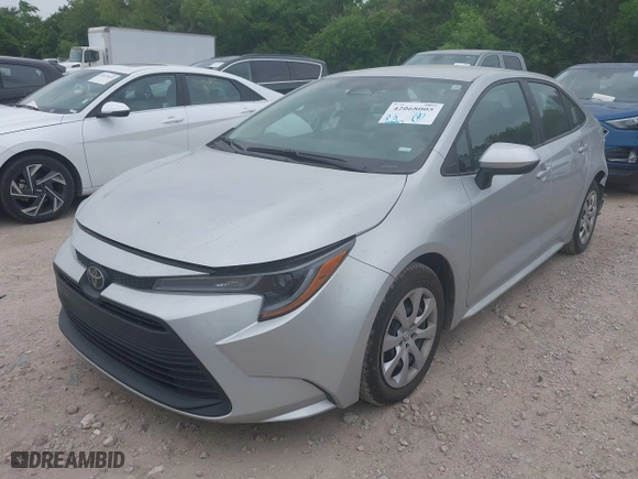2024 Toyota Corolla LE with VIN 5YFB4MDE3RP085686, listed as a IAAI auction lot 42068005 with 33,663 mi miles. Bid and sale history available at carsss.com. Image 17.