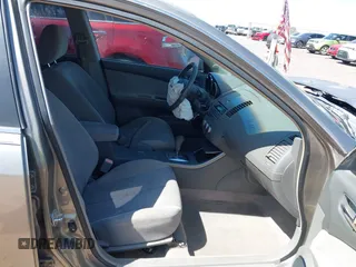 2006 Nissan Altima 3.5 SE with VIN 1N4BL11DX6N306129, listed as a IAAI auction lot 41995155 with 1 mi miles. Bid and sale history available at carsss.com. Image 5.
