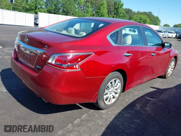 2014 Nissan Altima 2.5 S with VIN 1N4AL3AP2EC165035, listed as a IAAI auction lot 42188782 with 228,307 mi miles. Bid and sale history available at carsss.com. Image 4.