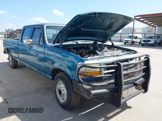 1994 Ford F-350 with VIN 1FTJW35K2REA09247, listed as a IAAI auction lot 42700543 with 157,000 mi miles and . Bid and sale history available at DreamBid. Image 1.