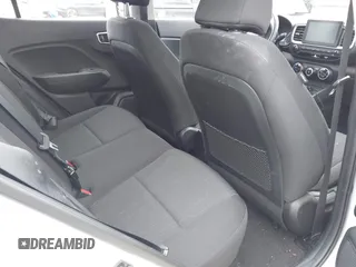 2020 Hyundai Venue SE z VIN KMHRB8A32LU028416, wystawiony jako IAAI lot #42497737 z przebiegiem 56 011 mil mil oraz . Historia ofert i sprzedaży dostępna na DreamBid. Obrazek 8.
