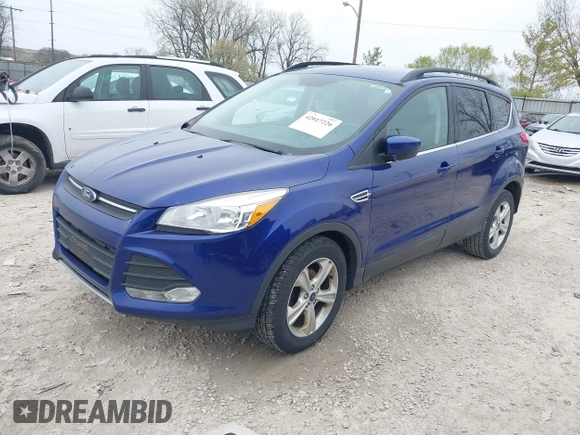 2016 Ford Escape SE with VIN 1FMCU0GX9GUB93543, listed as a IAAI auction lot 42017226 with 208,092 mi miles. Bid and sale history available at carsss.com. Image 2.