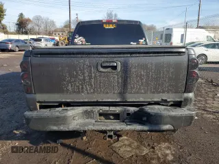 2005 GMC Sierra 2500HD SLT z VIN 1GTHK23265F906597, wystawiony jako Copart lot #86837064 z przebiegiem Nie podano mil oraz Szkoda całkowita • Salvage title. Historia ofert i sprzedaży dostępna na DreamBid. Obrazek 6.