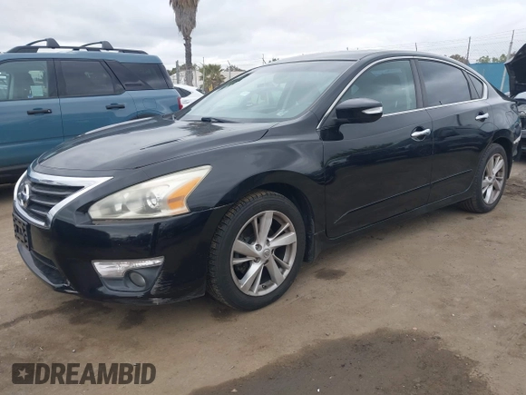 2014 Nissan Altima SV with VIN 1N4AL3AP4EC299772, listed as a IAAI auction lot 42054810 with 134,374 mi miles and . Bid and sale history available at DreamBid. Image 18.