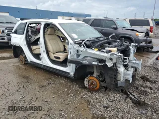 2023 Jeep Grand Cherokee Limited с VIN 1C4RJHBG7P8779115, выставлен на аукционе Copart как лот 61483075 с пробегом Не указан миль и На запчасти • Non repairable. История ставок и продаж доступна на DreamBid. Изображение 4.
