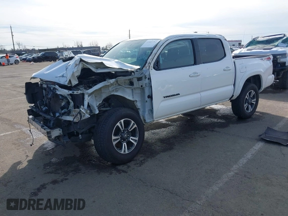 2017 Toyota Tacoma SR5 with VIN 5TFCZ5AN0HX077402, listed as a IAAI auction lot 41603762 with 118,257 mi miles and . Bid and sale history available at DreamBid. Image 2.