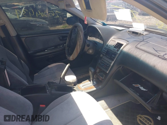 2000 Nissan Maxima GXE с VIN JN1CA31D5YT503730, выставлен на аукционе IAAI как лот 42165125 с пробегом Не указан миль и . История ставок и продаж доступна на DreamBid. Изображение 5.