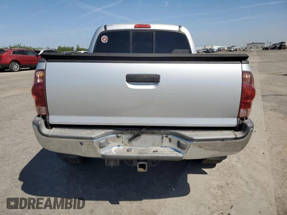 2007 Toyota Tacoma PreRunner z VIN 5TEJU62N37Z399808, wystawiony jako Copart lot #56256125 z przebiegiem 175 093 mil mil oraz Szkoda całkowita • Salvage title. Historia ofert i sprzedaży dostępna na DreamBid. Obrazek 6.