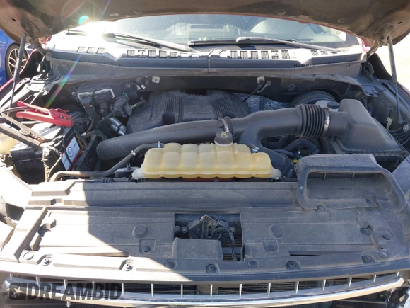 2018 Ford F-150 XL with VIN 1FTEW1CGXJKE00575, listed as a IAAI auction lot 41827249 with 138,019 mi miles. Bid and sale history available at carsss.com. Image 10.