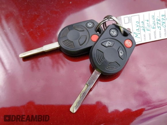 2012 Ford Focus SE с VIN 1FAHP3F27CL261286, выставлен на аукционе IAAI как лот 42521637 с пробегом 135 214 миль миль и . История ставок и продаж доступна на DreamBid. Изображение 11.