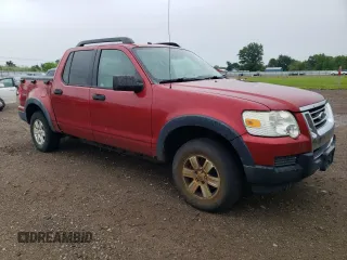 2007 Ford Explorer Sport Trac XLT z VIN 1FMEU51KX7UA39006, wystawiony jako Copart lot #63332175 z przebiegiem 168 646 mil mil oraz Czysty tytuł • Clean title. Historia ofert i sprzedaży dostępna na DreamBid. Obrazek 4.