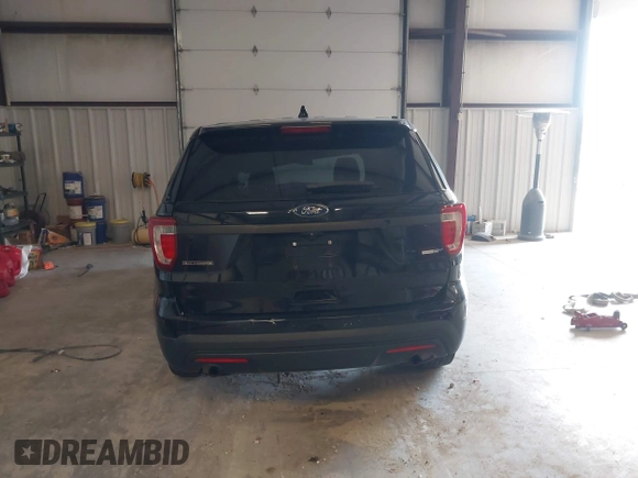 2017 Ford Police Interceptor Utility with VIN 1FM5K8ARXHGC63042, listed as a IAAI auction lot 42449445 with 82,606 mi miles and . Bid and sale history available at DreamBid. Image 17.