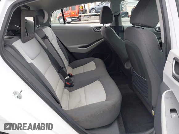 2020 Hyundai Ioniq SE with VIN KMHC75LJ2LU071350, listed as a IAAI auction lot 42169600 with 74,011 mi miles and . Bid and sale history available at DreamBid. Image 8.