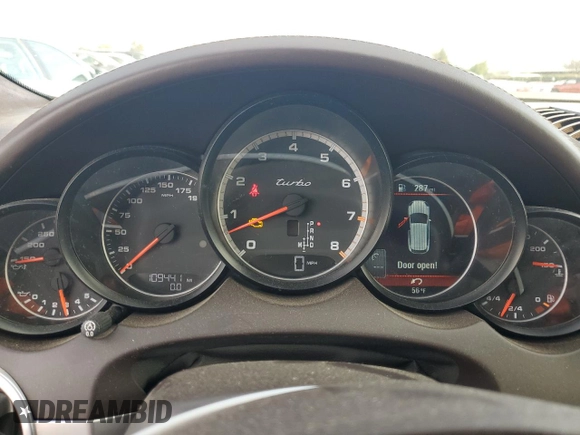 2012 Porsche Cayenne Turbo z VIN WP1AC2A27CLA81085, wystawiony jako Copart lot #85817344 z przebiegiem 109 441 mil mil oraz Szkoda całkowita • Salvage title. Historia ofert i sprzedaży dostępna na DreamBid. Obrazek 9.