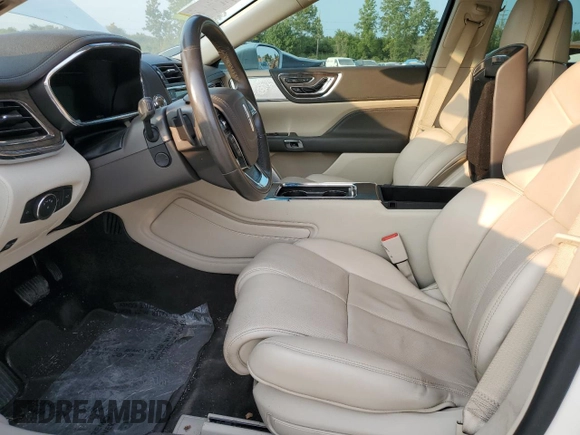 2017 Lincoln Continental Reserve with VIN 1LN6L9NC9H5612829, listed as a Copart auction lot 70696494 with 73,935 mi miles and Clean Title. Bid and sale history available at carsss.com. Image 7.