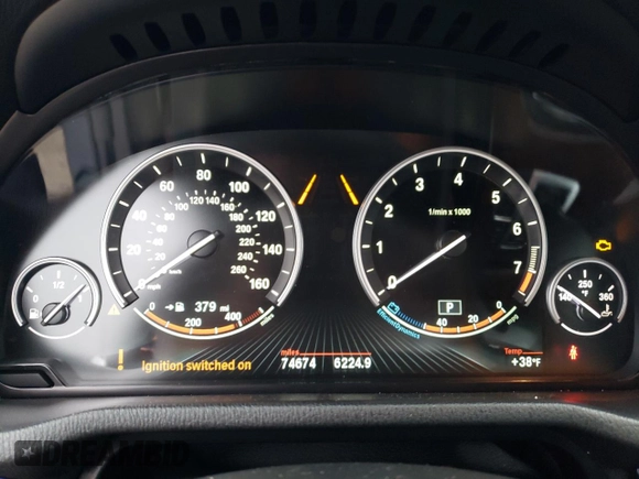 2017 BMW X4 xDrive28i with VIN 5UXXW3C3XH0T80365, listed as a Copart auction lot 39803323 with 74,674 mi miles. Bid and sale history available at carsss.com. Image 9.