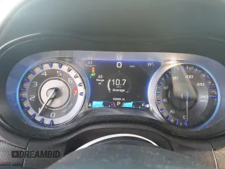 2016 Chrysler 300 S Alloy Edition z VIN 2C3CCAGG7GH182948, wystawiony jako Copart lot #42487445 z przebiegiem 102 451 mil mil oraz Szkoda całkowita • Salvage title. Historia ofert i sprzedaży dostępna na DreamBid. Obrazek 9.