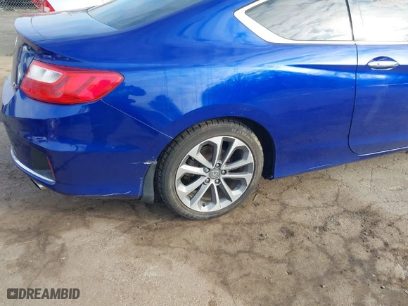 2013 Honda Accord Cpe EX-L with VIN 1HGCT2B85DA002427, listed as a IAAI auction lot 41809600 with NaN miles. Bid and sale history available at carsss.com. Image 21.