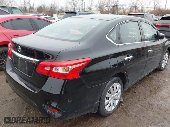 2017 Nissan Sentra S with VIN 3N1AB7AP7HY292088, listed as a IAAI auction lot 41539050 with 133,395 mi miles. Bid and sale history available at carsss.com. Image 4.