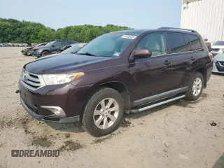 2011 Toyota Highlander z VIN 5TDBK3EH8BS071854, wystawiony jako Copart lot #59306405 z przebiegiem 114 710 mil mil oraz Szkoda całkowita • Salvage title. Historia ofert i sprzedaży dostępna na DreamBid. Obrazek 1.