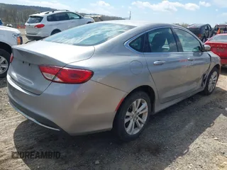 2015 Chrysler 200 Limited with VIN 1C3CCCABXFN718872, listed as a IAAI auction lot 42098661 with 220,011 mi miles. Bid and sale history available at carsss.com. Image 4.