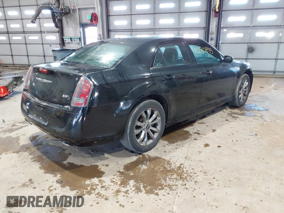 2014 Chrysler 300 with VIN 2C3CCAGG9EH273653, listed as a IAAI auction lot 41280645 with 82,125 mi miles. Bid and sale history available at carsss.com. Image 4.
