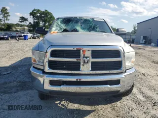 2012 Ram 2500 ST z VIN 3C6UD5CLXCG158412, wystawiony jako Copart lot #56632025 z przebiegiem 94 758 mil mil oraz Szkoda całkowita • Salvage title. Historia ofert i sprzedaży dostępna na DreamBid. Obrazek 5.
