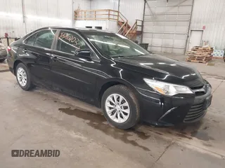 2015 Toyota Camry XLE z VIN 4T4BF1FK8FR465862, wystawiony jako IAAI lot #42262033 z przebiegiem 71 336 mil mil oraz . Historia ofert i sprzedaży dostępna na DreamBid. Obrazek 1.