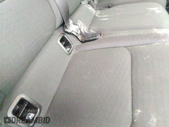 2021 Jeep Gladiator Sport S z VIN 1C6HJTAG3ML597041, wystawiony jako IAAI lot #41714640 z przebiegiem 46 402 mil mil oraz . Historia ofert i sprzedaży dostępna na DreamBid. Obrazek 8.
