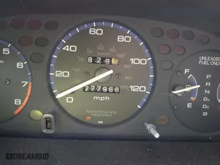 1997 Honda Civic EX with VIN 2HGEJ8645VH566736, listed as a IAAI auction lot 41876647 with 277,968 mi miles. Bid and sale history available at carsss.com. Image 7.