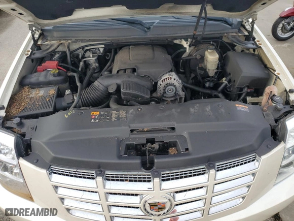 2013 Cadillac Escalade EXT Premium with VIN 3GYT4NEF6DG337781, listed as a Copart auction lot 74983004 with NaN miles and Non Repairable. Bid and sale history available at carsss.com. Image 12.