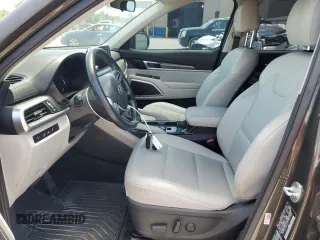 2020 Kia Telluride S with VIN 5XYP64HC1LG091796, listed as a Copart auction lot 61948035 with 88,649 mi miles and Salvage title. Bid and sale history available at DreamBid. Image 7.