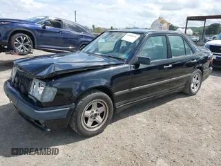 1987 Mercedes-Benz 300 with VIN WDBEA30D8HA397811, listed as a IAAI auction lot 41868336 with 124,720 mi miles. Bid and sale history available at carsss.com. Image 18.