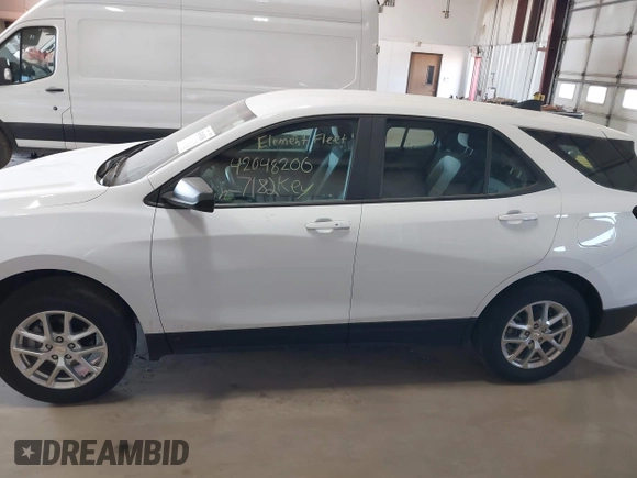 2022 Chevrolet Equinox LS z VIN 3GNAX5EV3NS177182, wystawiony jako IAAI lot #42048206 z przebiegiem 32 792 mil mil oraz . Historia ofert i sprzedaży dostępna na DreamBid. Obrazek 15.
