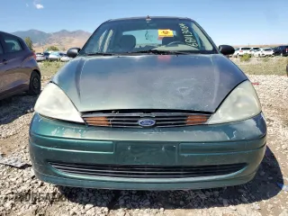 2001 Ford Focus SE with VIN 1FAFP34P91W163877, listed as a Copart auction lot 87327184 with Not Provided miles and Salvage Title. Bid and sale history available at carsss.com. Image 5.