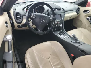 2007 Mercedes-Benz SLK 280 with VIN WDBWK54F17F147708, listed as a Copart auction lot 55885305 with 164,934 mi miles and Clean Title. Bid and sale history available at DreamBid. Image 8.