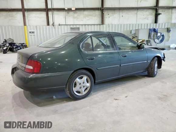 2001 Nissan Altima GXE with VIN 1N4DL01D51C130551, listed as a Copart auction lot 82424124 with 111,297 mi miles and Non Repairable. Bid and sale history available at carsss.com. Image 3.