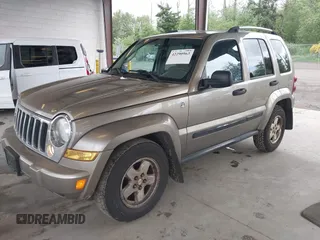 2006 Jeep Liberty Limited с VIN 1J4GL58576W113642, выставлен на аукционе IAAI как лот 42290963 с пробегом 273 565 миль миль и . История ставок и продаж доступна на DreamBid. Изображение 2.