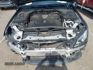 2018 Mercedes-Benz E-Class E 400 with VIN WDD1J6FB3JF018946, listed as a IAAI auction lot 41532585 with 75,213 mi miles. Bid and sale history available at carsss.com. Image 10.